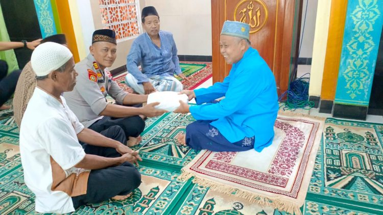 Jaga Kamtibmas, Polsek Kayen Lakukan Safari Ramadhan