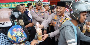 2000 Takjil di Bagikan, Kapolresta Pati sebut Wujud Kepedulian di Bulan Ramadan