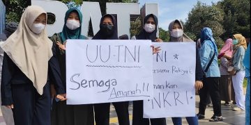 Ratusan Warga Pati Gelar Aksi Damai Dukung UU TNI