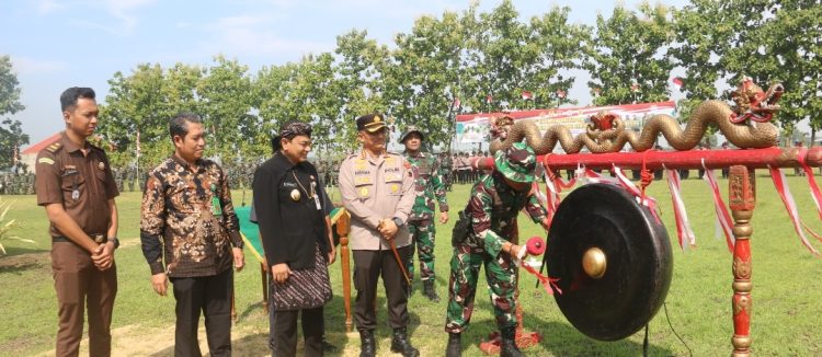 Infrastruktur Desa Tanjungsari Meningkat, Dandim Pati Resmi Menutup