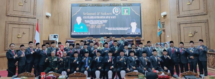 Resmi Dilantik, Ulin Nuha Gantikan Kursi DPRD Mendiang Ayah