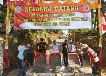 Tingkatkan Pembangunan Desa Sentul dan Tlogorejo, TMMD Dibuka
