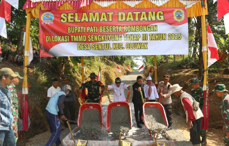 Tingkatkan Pembangunan Desa Sentul dan Tlogorejo, TMMD Dibuka