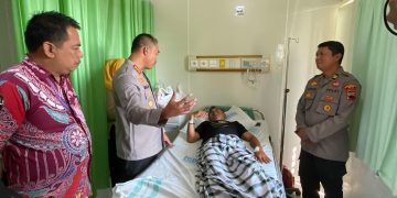 Polresta Pati Serahkan Bantuan ke Korban Kerusuhan di RSUD Soewondo