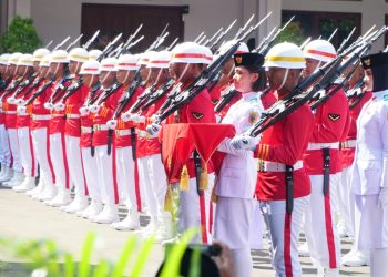 Paskibraka Pati Tampil Membanggakan di HUT RI ke-80, Gus Yasin Apresiasi