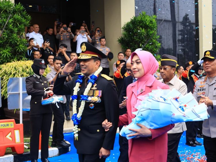 Kapolri Lepas Purna Tugas Komjen Pol. Ahmad Dofiri