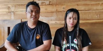 Gotong Royong Hadapi Banjir, Relawan Bos JL dan Sekdes Bersatu Bangun Posko Darurat