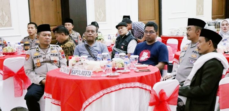 Berbuka Puasa! Kapolresta Pati dan SMSI Perkuat Barisan Dalam Penataan Media Jadi Prioritas Bersama