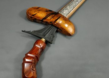 Keris, Tahta dan Legitimasinya di Tanah Jawa