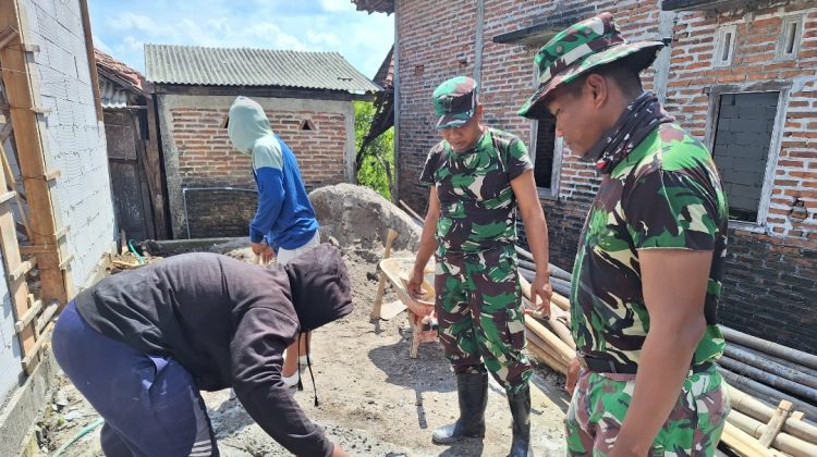 Pembangunan RTLH TMMD di Desa Godo Dikebut, TNI dan Warga Kompak Kerja Siang – Malam