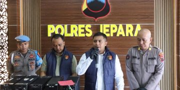 Polisi Bekuk Pencurian Baterai Lithium XL Senilai Rp25 Juta